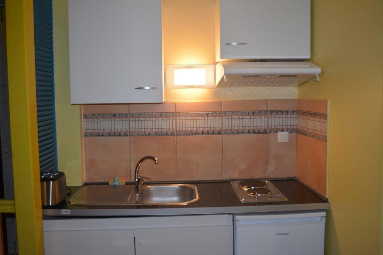 Caritan Appartement Mathena מראה חיצוני תמונה